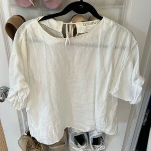 Kasmaria white linen top